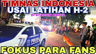 Disambut MeriahTimnas Indonesia Usai Latihan Hari Kedua Disambut Meriah Para Fans [upl. by Weatherley]