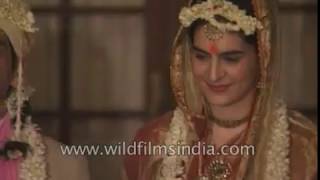 Rajiv marries Sonia Maino and Priyanka Gandhi gets married to Robert Vadra  rare archival footage [upl. by Aneis327]