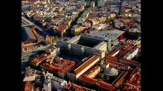 Museo Reina Sofía desde el aire [upl. by Sverre]