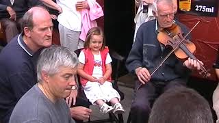 Ulster Fleadh 2001 Ballinascreen Street Seisún [upl. by Sager]