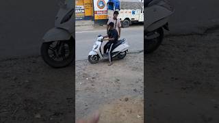 Raste Me Scootry Ka Petrol Hi Katam Ho Gya 😂😂 shorts viral ytshorts [upl. by Enohsal]