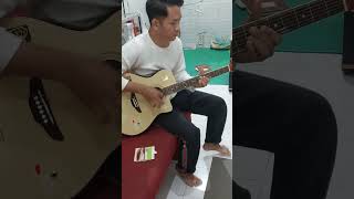 TERNYATA BEGINI SUARA SENAR GITAR INI [upl. by Shargel493]