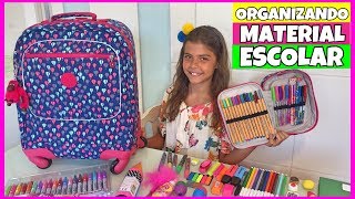 ORGANIZANDO MEU MATERIAL ESCOLAR 2018  ARRUMANDO MOCHILA ESTOJO E CADERNOS PARA VOLTA ÀS AULAS [upl. by Alesig274]