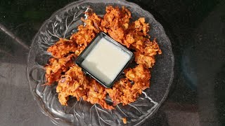 Crispy Pyaz ke Pakode Recipe  In just 5 Minutes [upl. by Assyl]