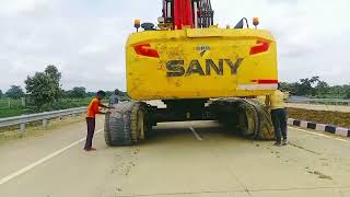 SANY 283D PILING RIG MACHINES  marching work processes in concrete road 🛣️ Big excavator 😱 [upl. by Telocin]