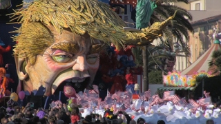 Carnevale di Viareggio 2017  Sintesi del 1° corso [upl. by Ahsetel]