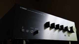 Review The Yamaha AS801 Integrated Amplifier [upl. by Mehalick]