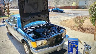 Oil Extractor Does it work Mercedes 300SD Oil Change OM617 w126 Turbodiesel [upl. by Veno]