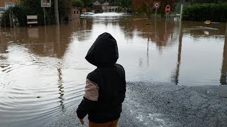 Inondations en Ardèche  écoles et crèches évacuées à Annonay [upl. by Marijn970]