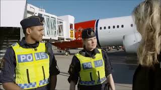 Polisen på Arlanda flygplats [upl. by Emse]