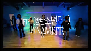 お母様達が踊ってみた♪ 【BTS dynamite】あたし達にチャンネル登録amp高評価よろしくお願いします！ [upl. by Wagshul306]