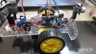 Circuito de carro robot evasor de obstáculos Arduino sensor ultrasónico y controlador L298N [upl. by Abixah]