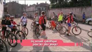 FFCT  Découvrez la Semaine fédérale de cyclotourisme [upl. by Lunette739]