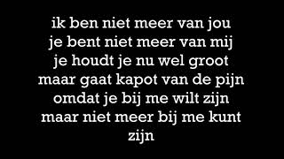 Uit elkaar by Lieke van t Veer  Lyrics [upl. by Retnyw]