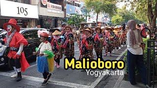 JALAN MALIOBORO YOGYAKARTA SORE HARI [upl. by Rebmyk]