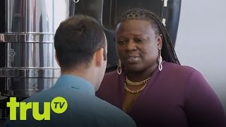 South Beach Tow  Bernice Goes Glam And Flirts Hard [upl. by Steddman]