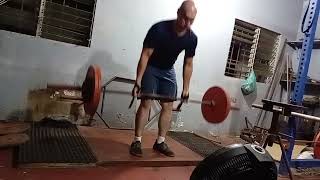 GETTING HEAVY 300LBS ROWS [upl. by Garrot]