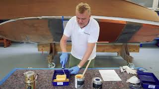 HEMPEL Silic One auf ein altes Antifouling applizieren [upl. by Retsevel]