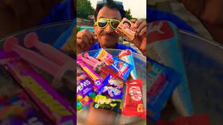 Wow colour full Chashma 😎aur Kitkat chocolate 🍫 gemspulseéclairsmunchparlegshortfeed [upl. by Siuol987]