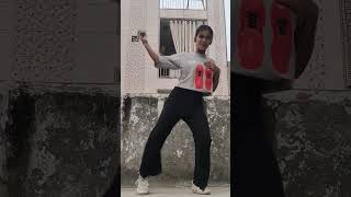 Jhoom Barabar jhoomtrending song fun shot viral dance ciriwithdance [upl. by Tekcirk]