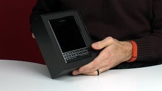 BlackBerry Passport unboxing in redazione  TVtech [upl. by Macintosh]