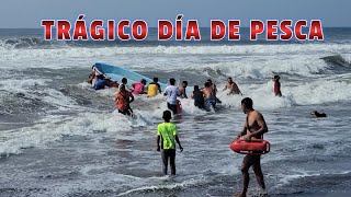 EL MAR DEVORA EMBARCACIÓN y pescadores sobreviven de milagro [upl. by Thorndike]