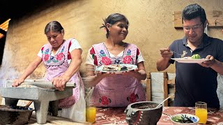 Como hacer enfrijoladas con frijol tostado y molido a mano en metate sabor auténtico y tradicional [upl. by Llerret]