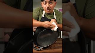 This is how I like to season and eat a cast iron pan WASH with little soap afterwards cookingtips [upl. by Nikoletta415]