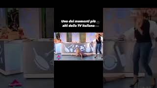 Momenti migliore della TV italiana trash memes italy funny poop tv food short [upl. by Marquez77]