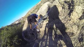 Descenso senda con caída de ciclista MTB BTT Bici de montaña [upl. by Idnam491]