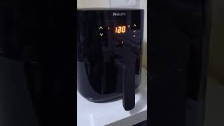 Philips AirFryer Essential HD9252 Friggitrice ad aria Elegante funzionale e semplice da usare Un [upl. by Urissa]