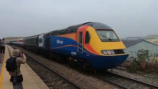 43159 amp 43089 passing through Wakefield kirkgate 81124 [upl. by Ahcire842]