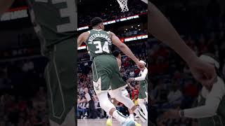 Trey Murphy III POSTERIZES Giannis Antetokounmpo  Pelicans vs Bucks 32824 [upl. by Aynor654]