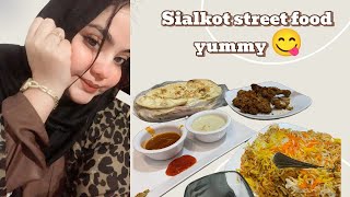 Sialkot street food try yummy [upl. by Torhert]