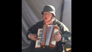 WW2 Accordion  German Music Das Kufsteinlied [upl. by Thorny]