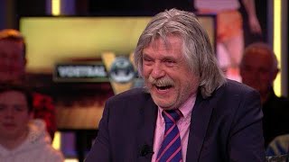 Johan Derksen deed dutje in auto Ze dachten dat ik dood was  VOETBAL INSIDE [upl. by Dressel908]