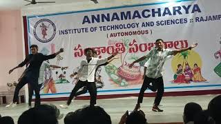 Sankranthi Sambaralu AITS Rajampet Mechanical engineering students dance [upl. by Reich]