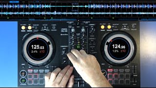 Pioneer DDJ400  Rekordbox DJ  Mixing live [upl. by Nogas121]