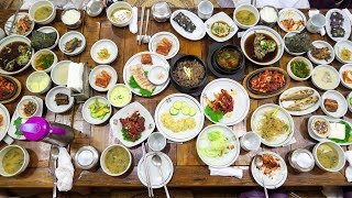 KOREAN FEAST in Jeonju Hanok Village [upl. by Yerggoeg]