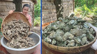 Yummy Oyster cooking with country style  Cooking with Sreypov [upl. by Enilram]