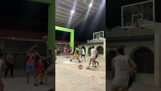 Alleyoop play basketball highlights hoopshighlights basketballskills [upl. by Anhoj906]