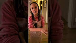 🎄😍 Bakar pepparkakor och äter deg 😍🎄 kids funny youtubeshorts new subscribe kidsvideo [upl. by Carlos83]