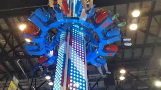 Moser Rides Revolving Tower at IAAPA 2017 [upl. by Nospmoht]