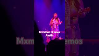 Mxmtoon playing cliche at emos Austin ukulele singing mxmtoonconcert [upl. by Sophey]