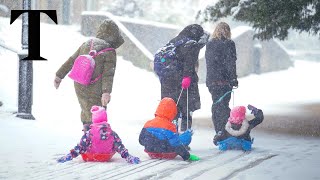 Met Office issues amber snow warning for UK [upl. by Knudson]