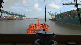 Shifting from Kieldrecht lock to Boudewijn lock in the port of Antwerp [upl. by Aihsi330]