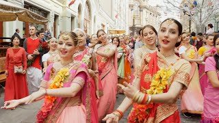 Hare Krishna kirtan  best kirtan hare krishna bhajan  kirtan song  iskcon kirtan [upl. by Schwerin543]