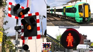 Billingshurst Level Crossing West Sussex [upl. by Nabe]