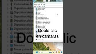 Deshabilitar o habilitar la cámara de tu portátil con Windows 11 shorts [upl. by Lerrehs]