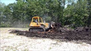 John Deere 750B Dozer Spreading Manure [upl. by Ardrey]